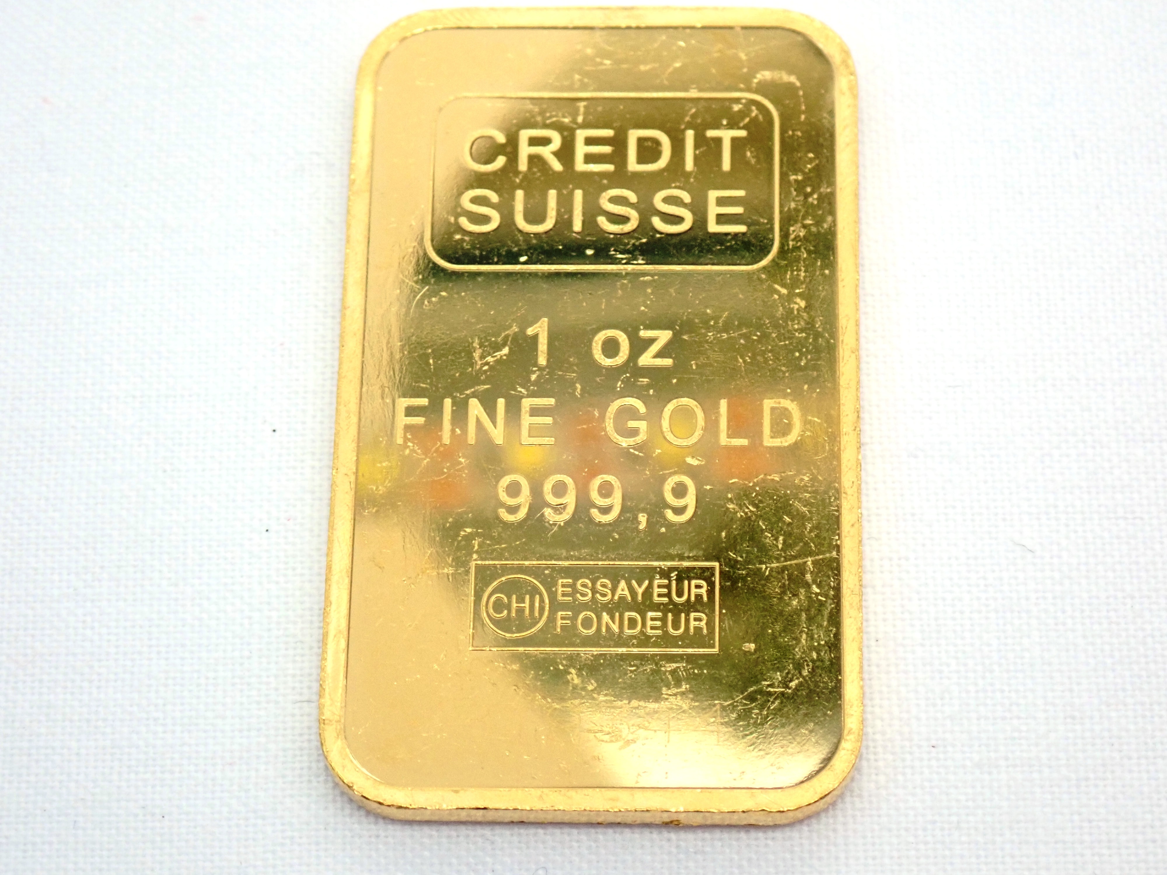 Продать золото 999. Suisse 10g Fine Gold 999.9 кулон. Suisse 10g Fine Silver 999.9 белое золото. Fine Gold 999.9 шоколад. One Troy Ounce Fine Gold 999.9 круглая.
