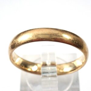 9ct Gold Wedding Band Ring Size W 3.9 grams
