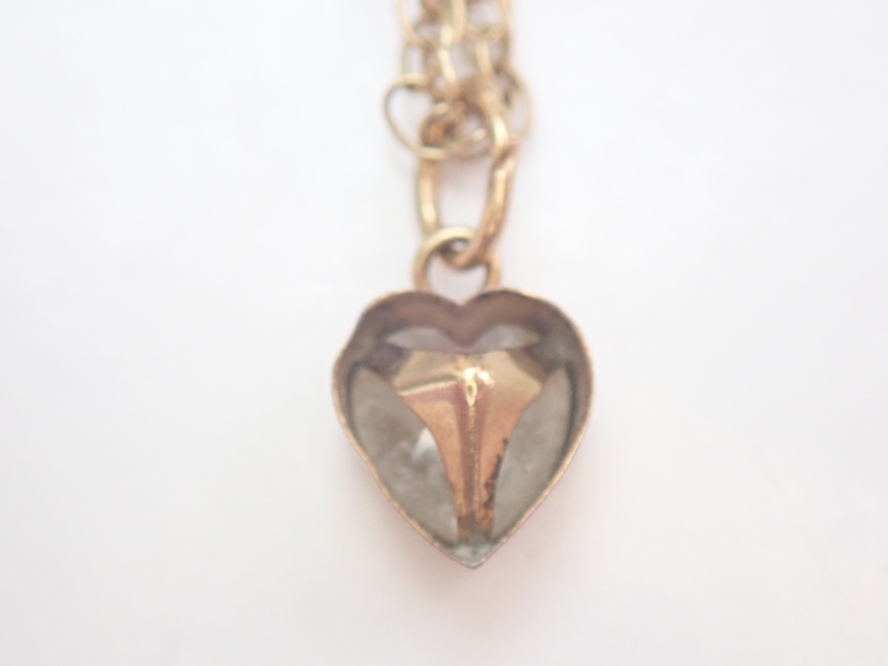 Cubic Zirconia Heart Pendant 375 9k - 14 inch 9k gold Chain