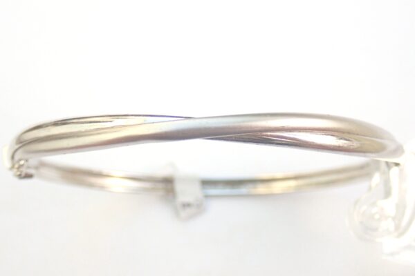 9ct White Gold Crossover Hinged bangle 4.7gms