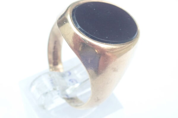 Oval Onyx 9 carat Gold Signet Ring - Size U - 6.4gms