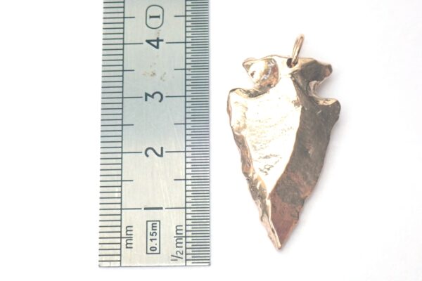 9ct 375 solid gold Handmade Arrowhead pendant